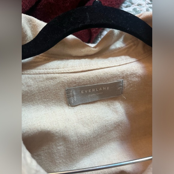 Everlane Cotton Flannel Button Down, Stone Beige, M - Picture 4 of 4